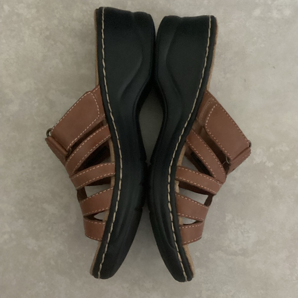💗 CLARKS Bendables sandals 7.5 leather shoes Lexi Holly slides slip on brown - Picture 8 of 9